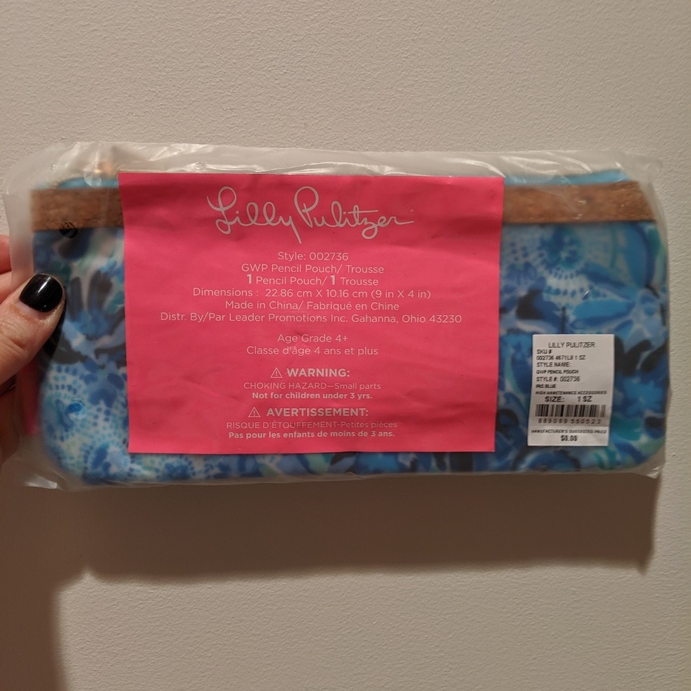 **SOLD**Lilly Pulitzer Iris blue pencil pouch